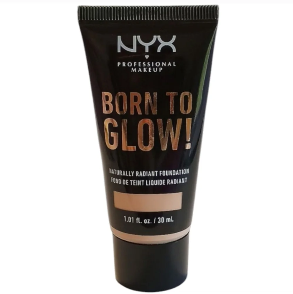 2 x NYX Born To Glow Naturally Radiant Foundation, Light